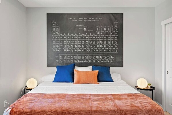 4 bedrooms, WiFi, bed sheets