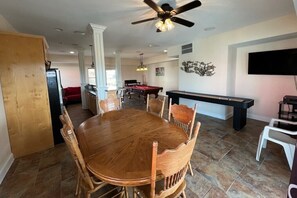 Game room - New List'g-Elevator, Pool, Hot Tub, Game Rm, Dogs Welcome, Oceanview, 6 Bdrm+Den (Rodanthe)
