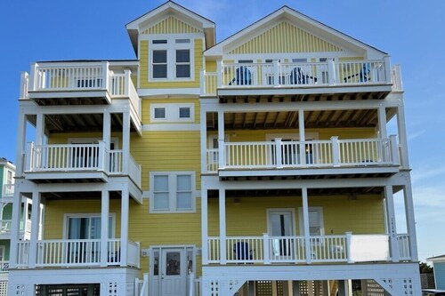 New List'g-Elevator, Pool, Hot Tub, Game Rm, Dogs Welcome, Oceanview, 6 Bdrm+Den