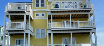 New List'g-Elevator, Pool, Hot Tub, Game Rm, Dogs Welcome, Oceanview, 6 Bdrm+Den