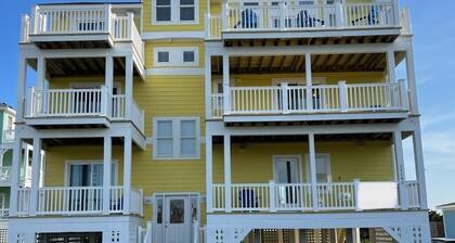 New List'g-Elevator, Pool, Hot Tub, Game Rm, Dogs Welcome, Oceanview, 6 Bdrm+Den