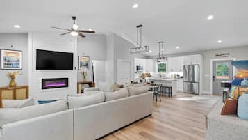 智能電視、壁爐