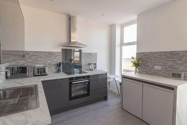 Room - Sunbeam House Apartment 3 (Morecambe)