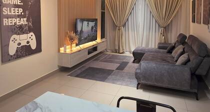 Kajang Retreat: Spacious 3BR