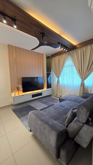 Smart TV - Kajang Retreat: Spacious 3BR (Kajang)