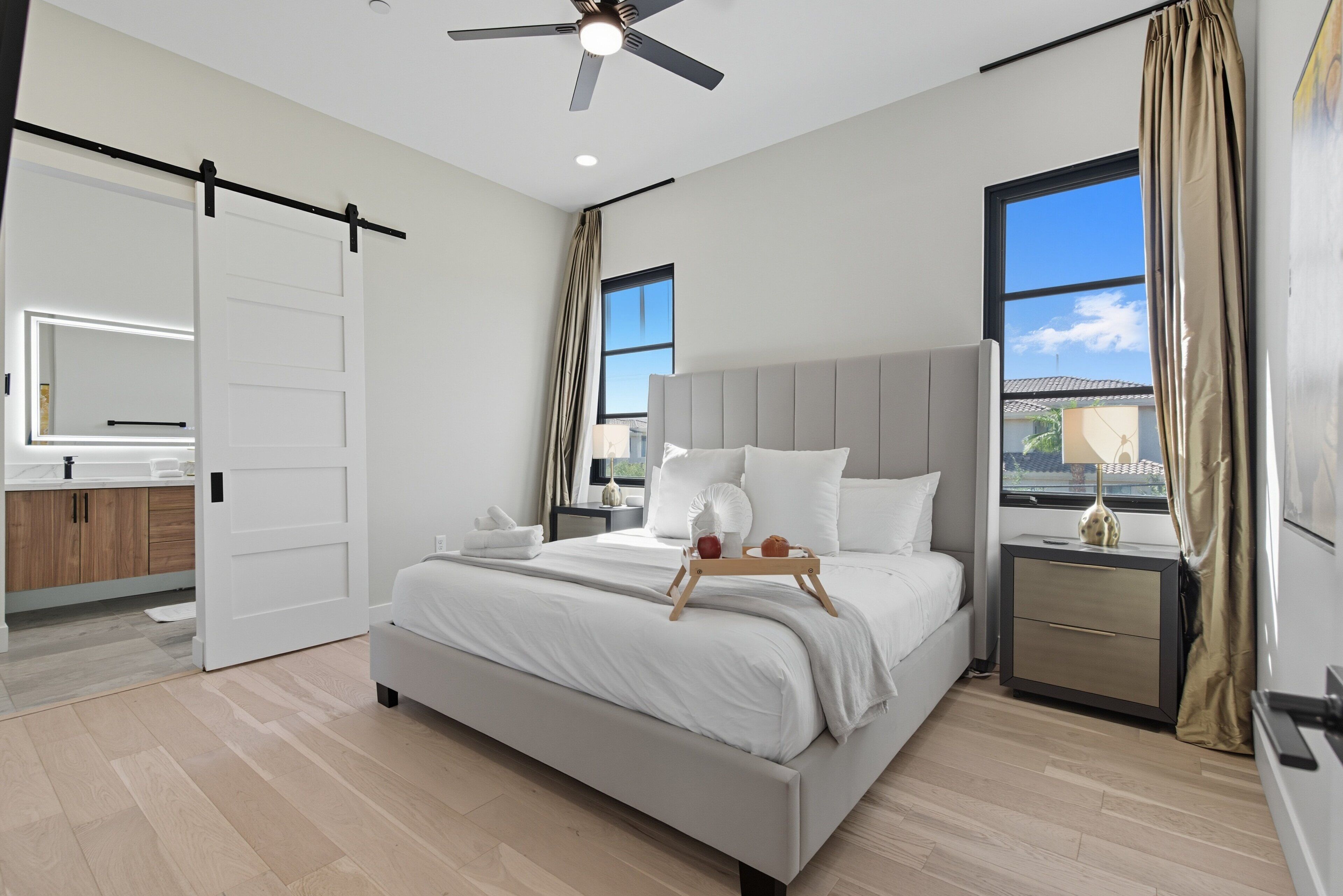 4 bedrooms, iron/ironing board, travel crib, free WiFi