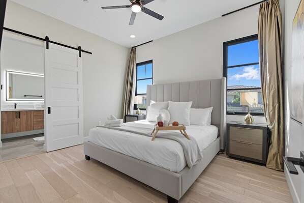 4 bedrooms, iron/ironing board, travel crib, free WiFi