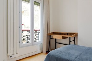 4 chambres, fer et planche à repasser, Wi-Fi, literie fournie