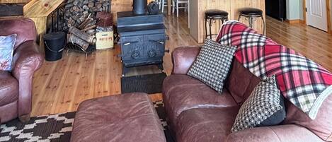 Télévision, cheminée