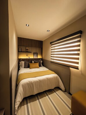 Departamento exclusivo | Ropa de cama de alta calidad y espacio para trabajar con laptop 
