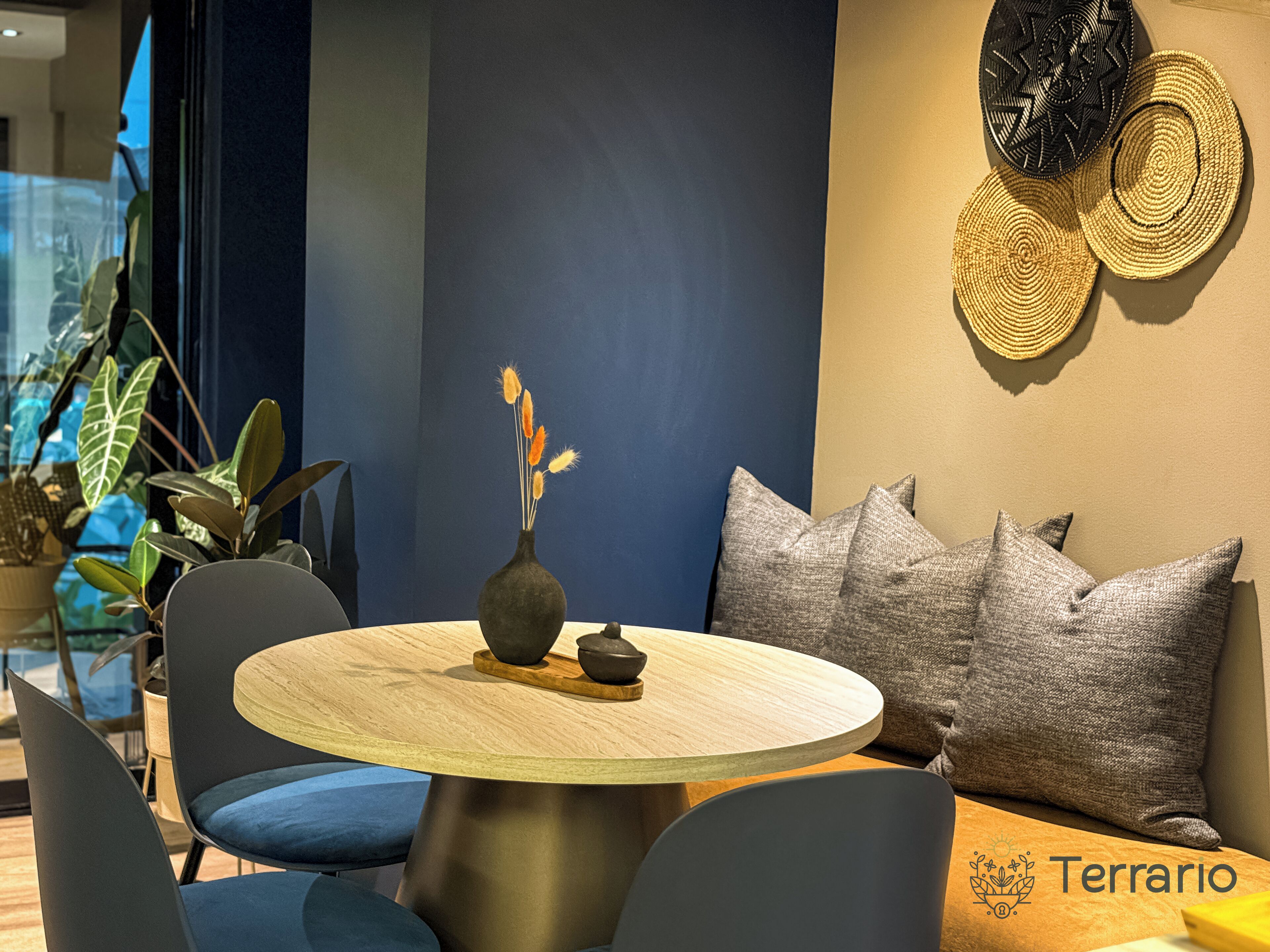 Design Apartment | Ruang tamu | 55 inci televisyen skrin rata dengan digital 