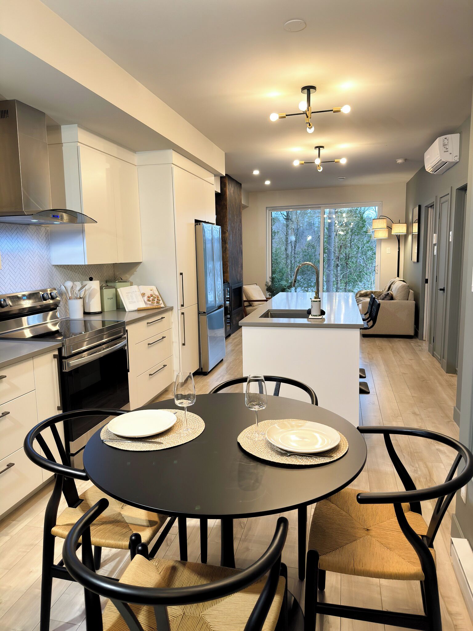 微波炉、烤箱、炉灶、洗碗机