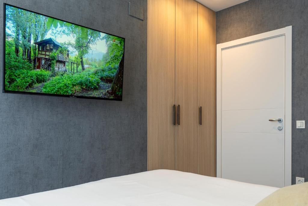 4 Schlafzimmer, Bügeleisen/Bügelbrett, Internetzugang, Bettwäsche