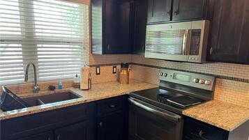 Microwave, dishwasher