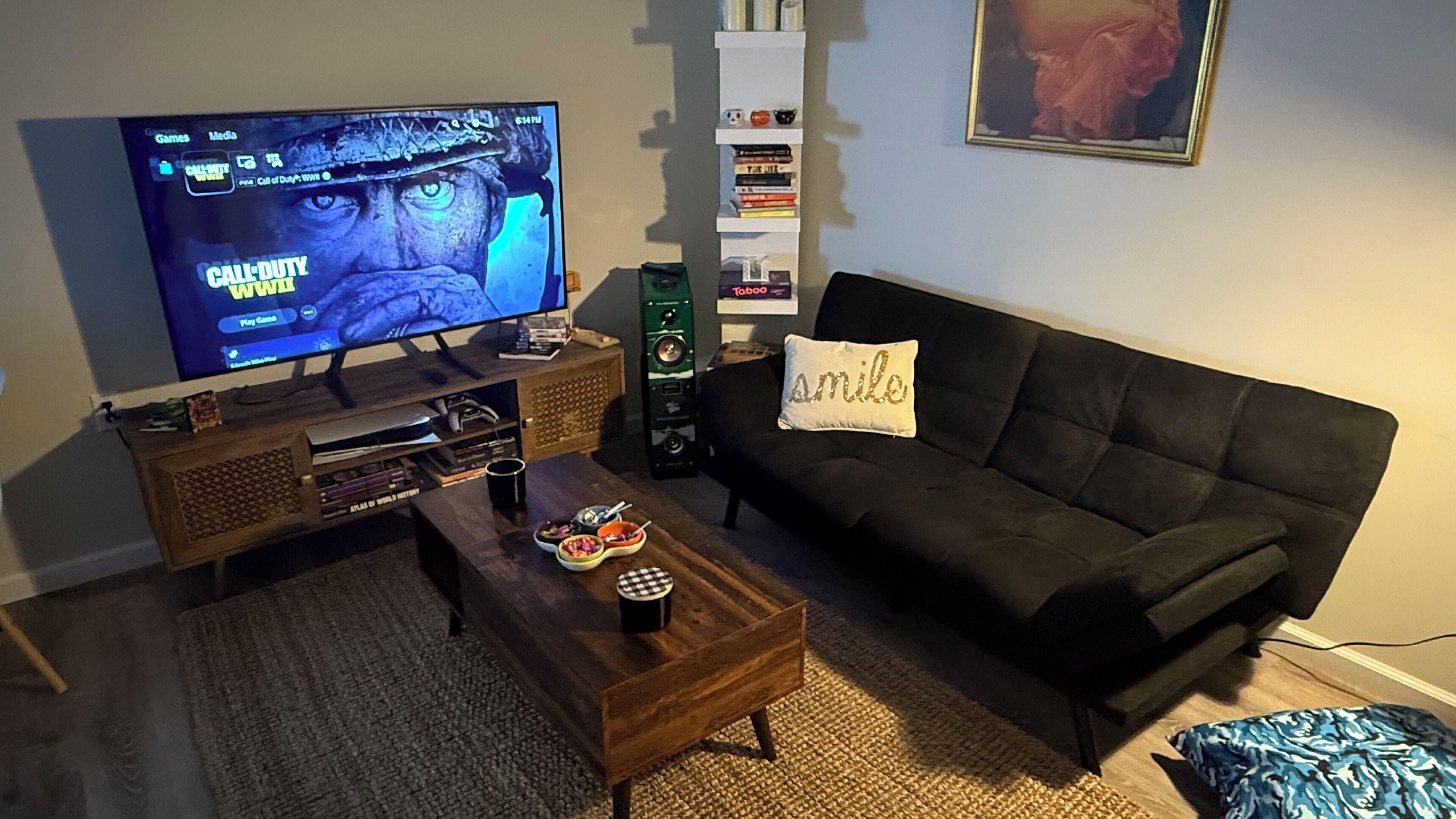 Smart-TV, Videospiele, Bücher, Stereoanlage