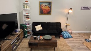 Smart-TV, Videospiele, Bücher, Stereoanlage