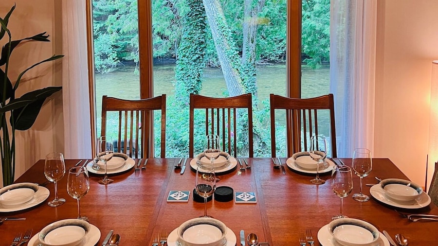 Boardman Monarch River HOT TUB Fireplace