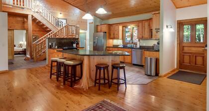 Boardman Monarch River HOT TUB Fireplace