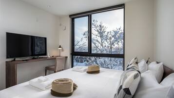 Studio, Non Smoking | Iron/ironing board, free WiFi