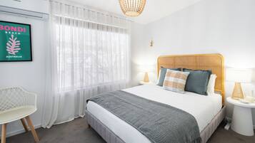 3 bedrooms, free WiFi, bed sheets