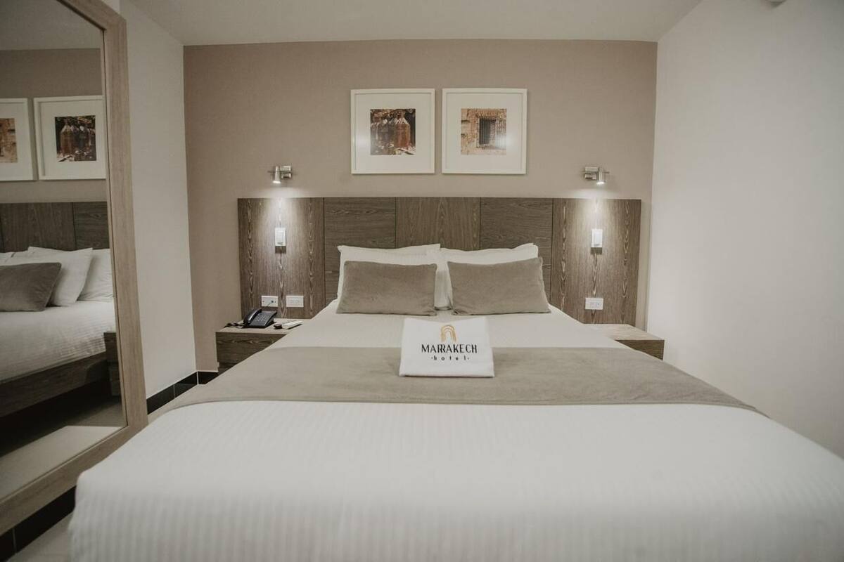 Classic Single Room | In-room safe, blackout curtains, free WiFi