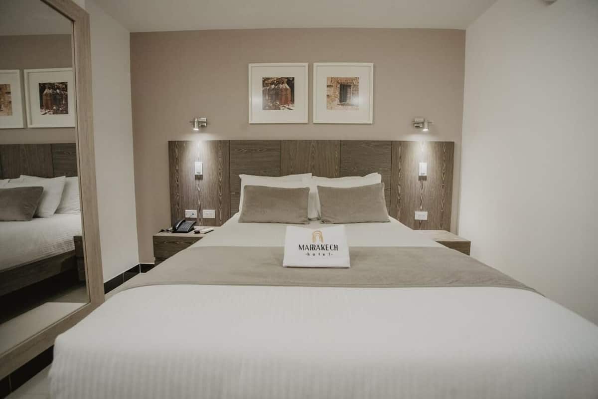 Classic Single Room | In-room safe, desk, blackout drapes, free WiFi