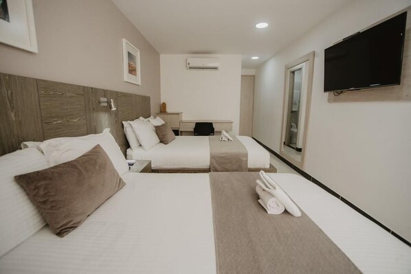 In-room safe, blackout drapes, WiFi (free) - Noma Hotel And Rooftop (Cali)