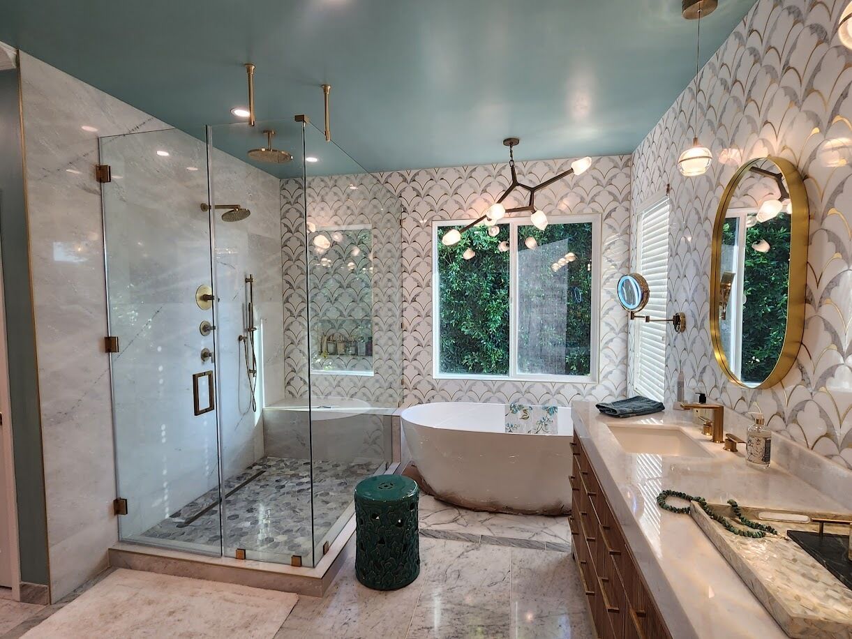 Shower, towels, soap, toilet paper