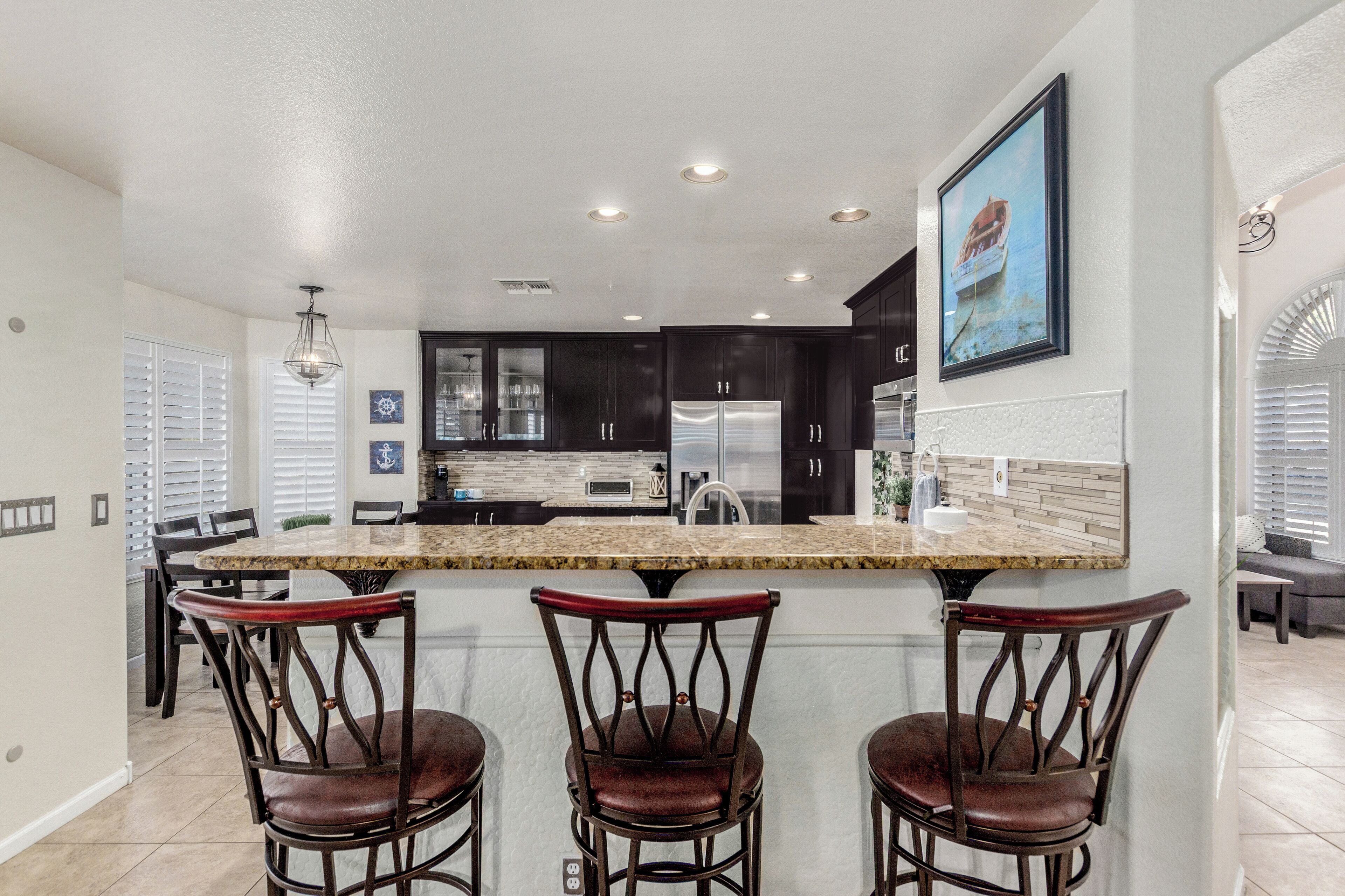 المنشأة من الداخل