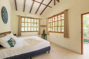 Casa Confort, patio, vista al jardín | Wifi gratis 