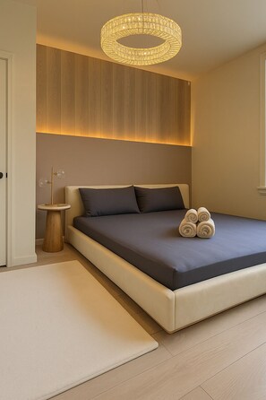 1 bedroom, iron/ironing board, internet, bed sheets