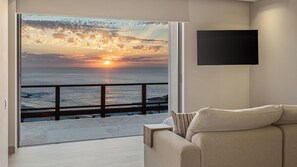 TV connectée, baby-foot, table de tennis de table