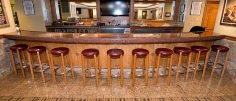 Bar (en la propiedad)