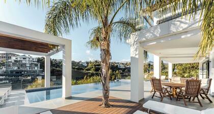 Villa El Paraiso | Cinema Gym Pool Parking