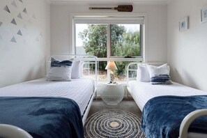 3 slaapkamers, een strijkplank/strijkijzer, wifi