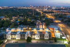 Aerial view - Nashville rooftop hot tub retreat with skyline views, sleeps 10 near Broadway (Nashville)