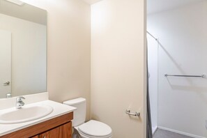 Hårføner og håndklær