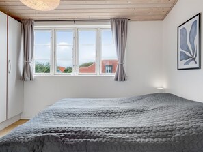 1 bedroom, Internet