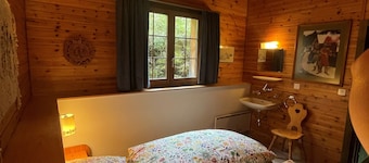 Cozy chalet at 1700m with a fantastic view