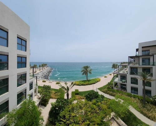 Wake Up to Waves - Modern two-bedroom apartment with uninterrupted Sea View"