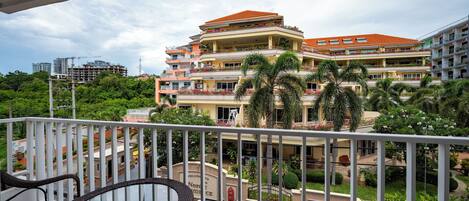 Basic Studio, Balcony, City View | Balcony view
