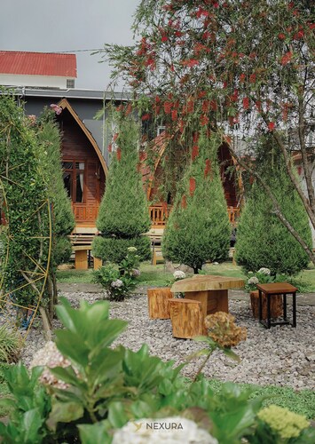 Omah Lumbung Nexura Escapes