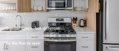 Kylskåp, mikrovågsugn, ugn och diskmaskin