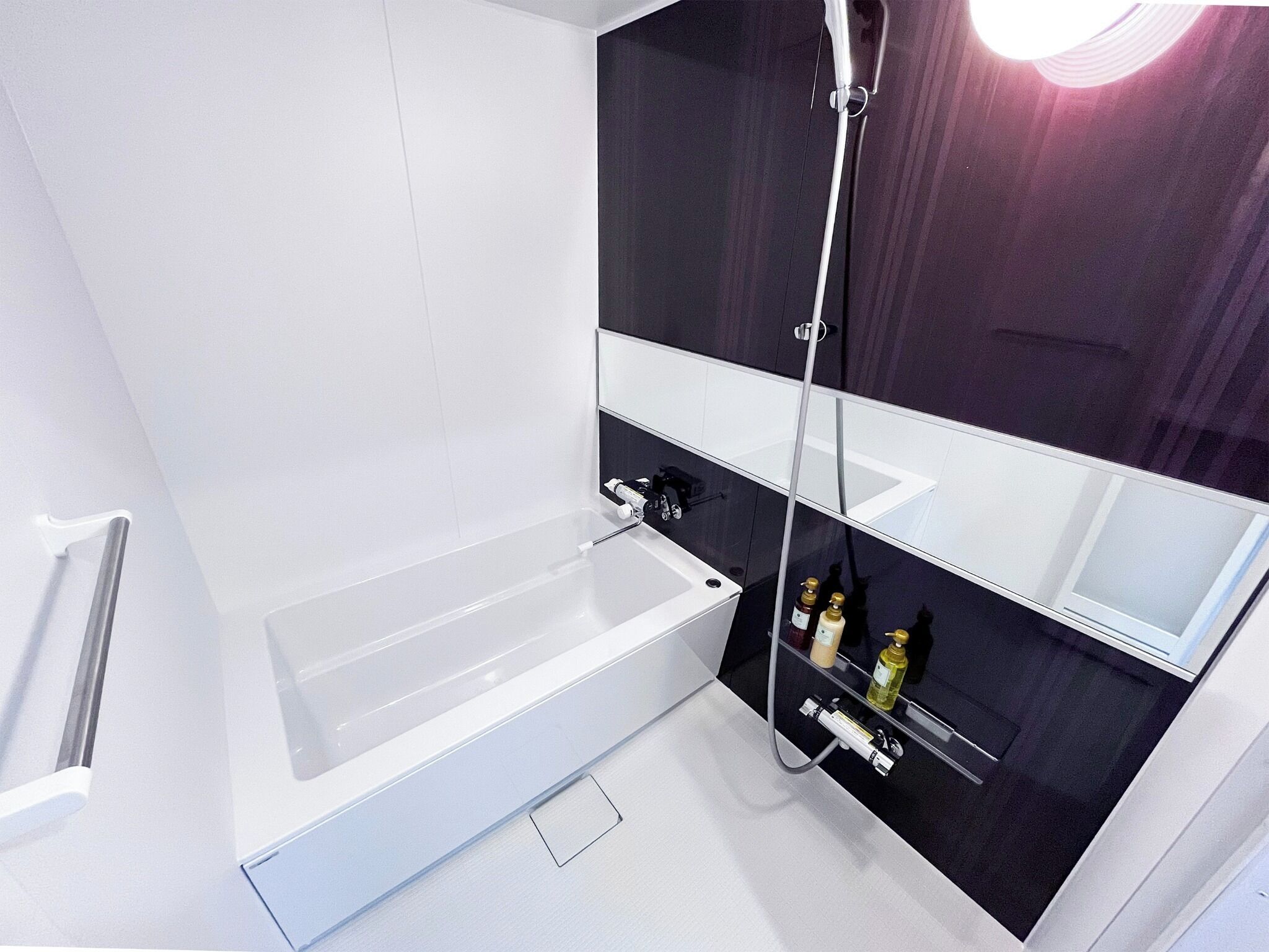Hair dryer, towels