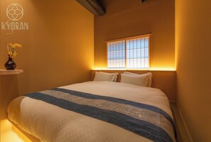 2 bedrooms, desk, iron/ironing board, free WiFi