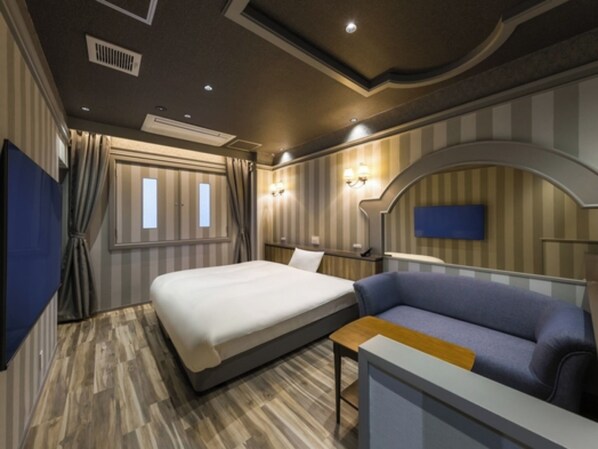 1 bedroom, desk, free WiFi, bed sheets