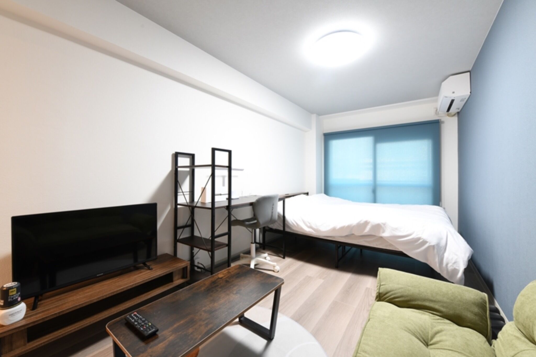 免费 WiFi、床单