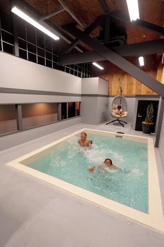 Allweather friendly Enjoy yearround with an in / Choseigun Chiba