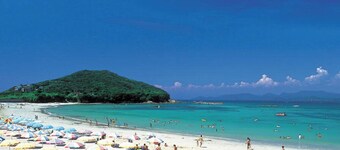 BP 2minute walk from Goza Shirahama Beach  Enjo / Shima Mie