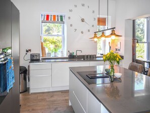 Dishwasher, high chair